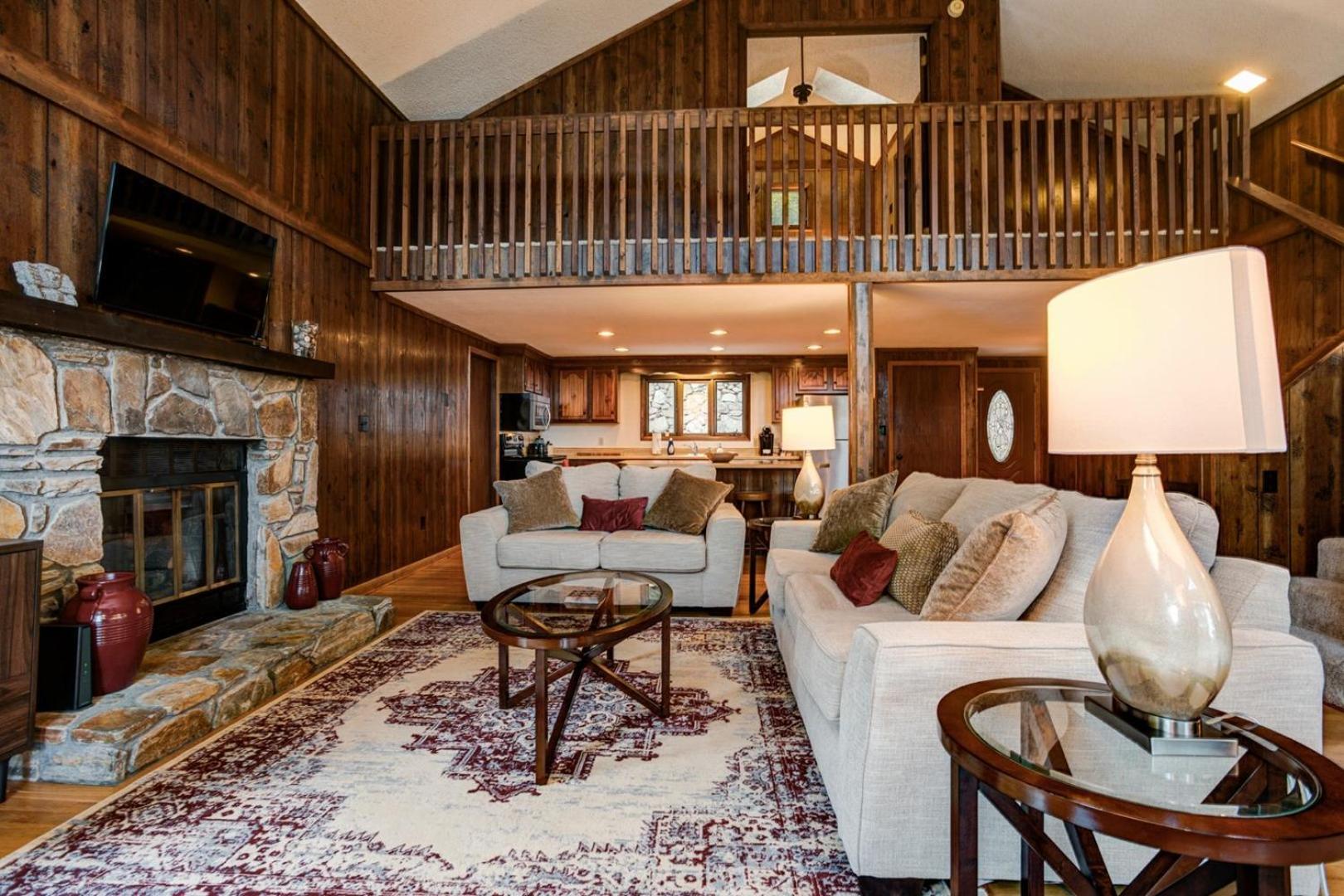 Вилла Wolf Ridge Retreat Swiss Экстерьер фото