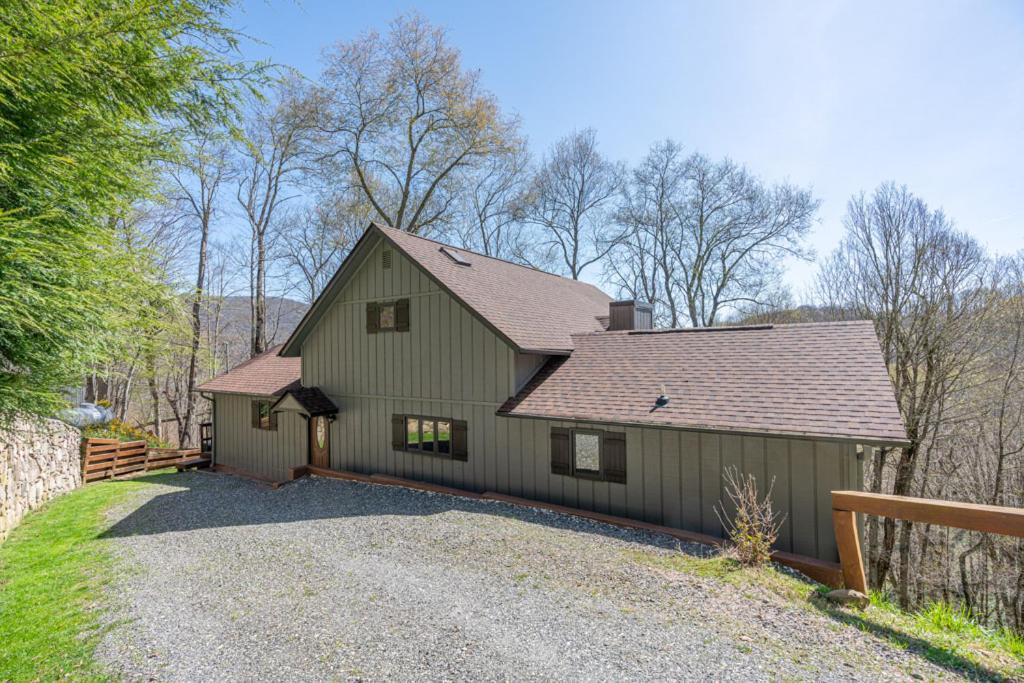 Вилла Wolf Ridge Retreat Swiss Экстерьер фото